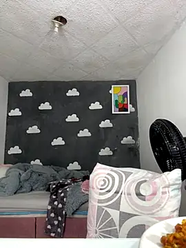 Snapshot of _Alix_7 chatting on October 8, 8:31 pm Alix 7 online show from October 8, 8:31 pm