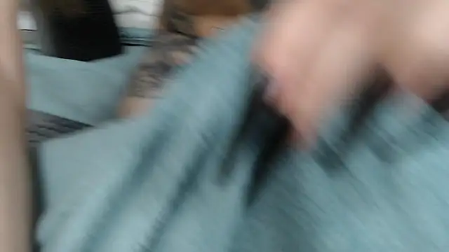 Snapshot of Emma_Foxi chatting on November 19, 8:31 pm Emma Foxi online show from November 19, 8:31 pm