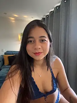 Lily June online show from November 2, 5:40 pm