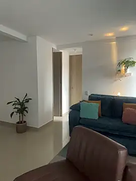 Lily June online show from October 14, 5:57 pm