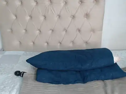 Snapshot of Lolly_Ramochele chatting on February 9, 7:01 pm Lolly Ramochele online show from February 9, 7:01 pm