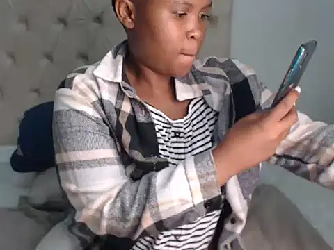 Snapshot of Lolly_Ramochele chatting on February 10, 8:30 pm Lolly Ramochele online show from February 10, 8:30 pm