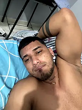 evan hardy online show from January 7, 10:59 pm