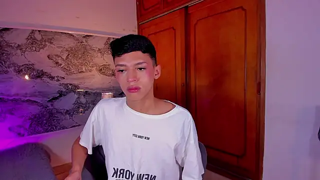BILLY JAMEES online show from April 22, 12:56 pm