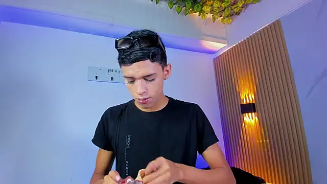 BILLY JAMEES online show from May 21, 12:35 pm