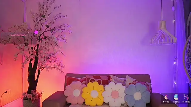 JadeSummerr online show from April 2, 11:39 am