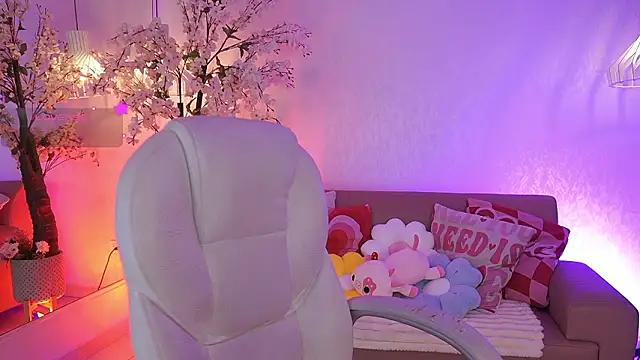 JadeSummerr online show from March 7, 11:38 am