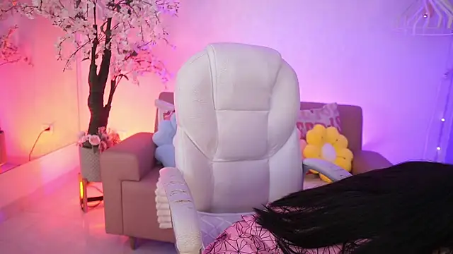 JadeSummerr online show from April 13, 12:42 pm