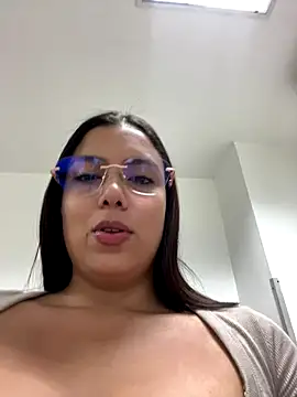 Snapshot of LICEET chatting on September 11, 1:55 pm LICEET online show from September 11, 1:55 pm