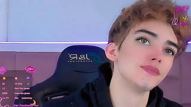 Baby FenixTS online show from March 8, 5:44 am