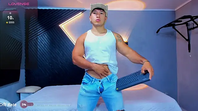 Horny nick18 online show from May 29, 11:27 am