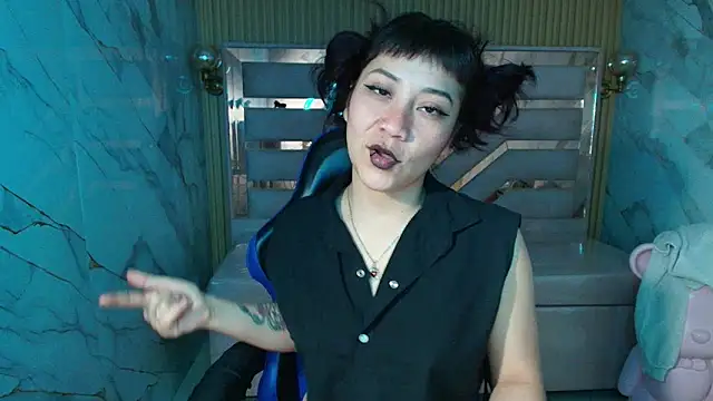 valentina r  online show from April 12, 12:52 pm