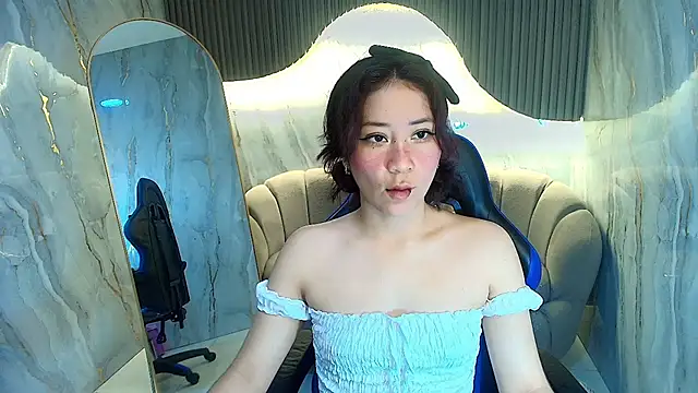 valentina r  online show from November 28, 3:07 am