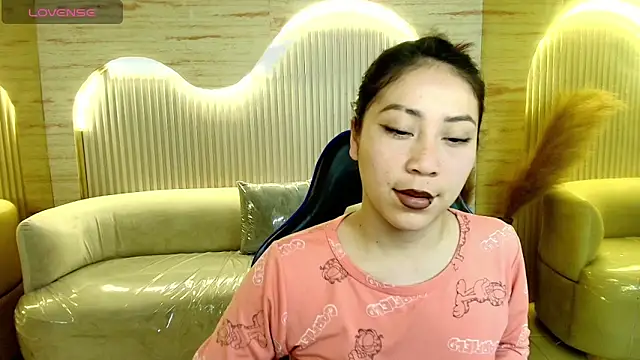 valentina r  online show from April 1, 3:08 am