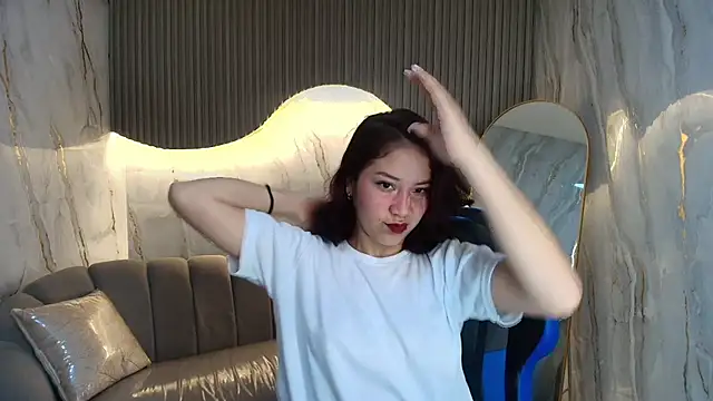 valentina r  online show from November 15, 3:21 am