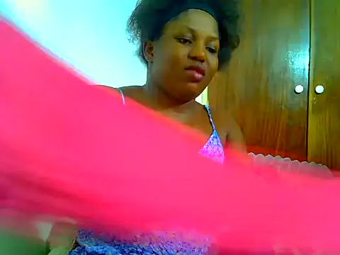 SweetHoney21  online show from June 26, 5:30 pm