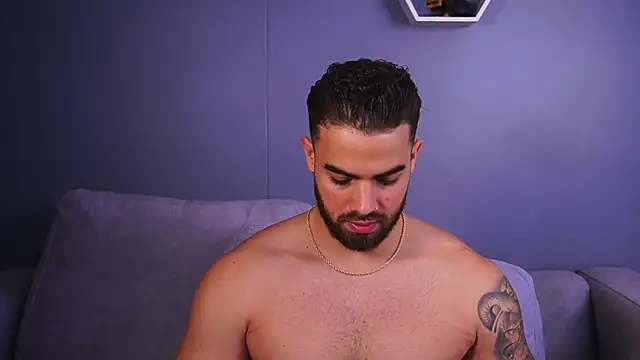 Snapshot of Paul_Phoenix chatting on November 26, 7:58 pm Paul Phoenix online show from November 26, 7:58 pm