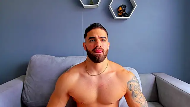 Snapshot of Paul_Phoenix chatting on September 19, 9:19 pm Paul Phoenix online show from September 19, 9:19 pm