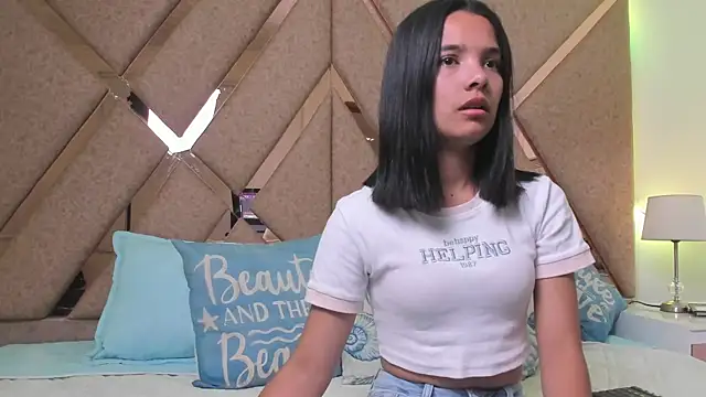 Snapshot of BelhaLawuo chatting on November 20, 7:25 pm BelhaLawuo online show from November 20, 7:25 pm