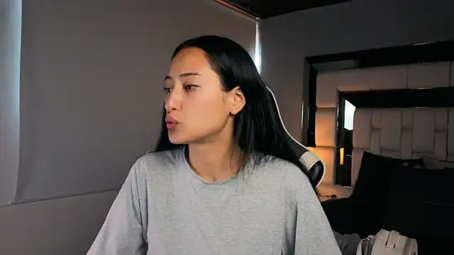 Adhara7 online show from April 8, 8:43 pm