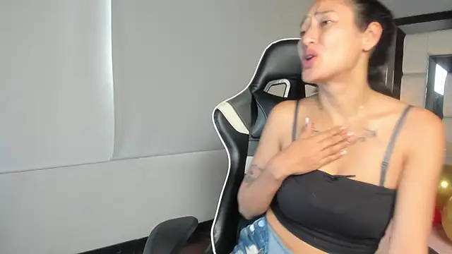 Adhara7 online show from December 22, 8:09 pm