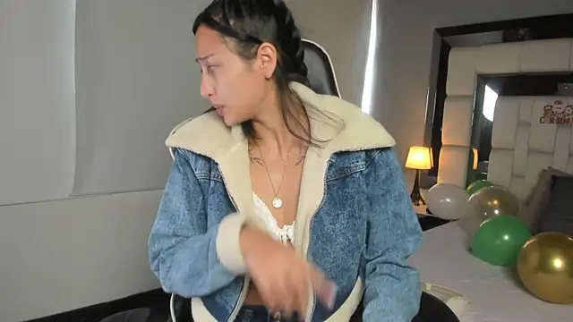 Adhara7 online show from December 18, 7:29 pm