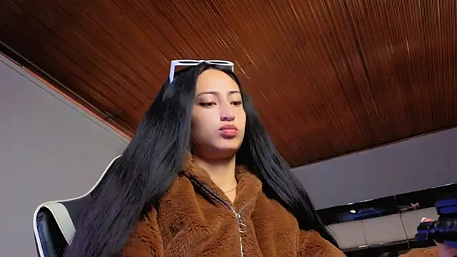 Adhara7 online show from March 28, 7:15 pm