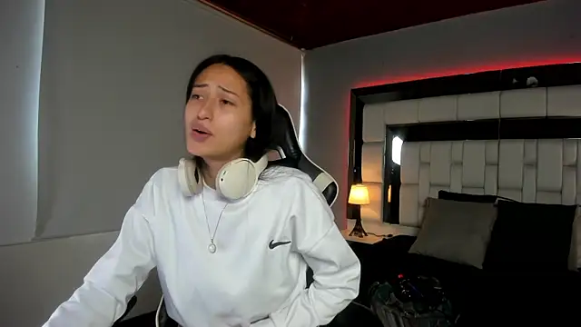 Adhara7 online show from November 10, 7:19 pm