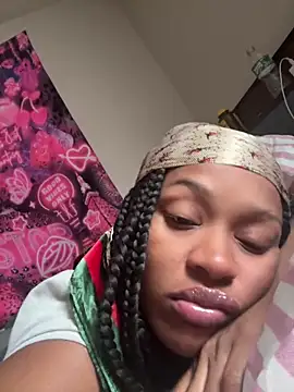 PrettyBabriexox online show from April 13, 1:15 pm