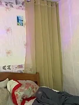 Kimberly-Ferarren online show from February 6, 6:26 pm