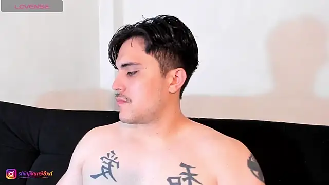 jasonxd9898 online show from March 26, 1:04 am