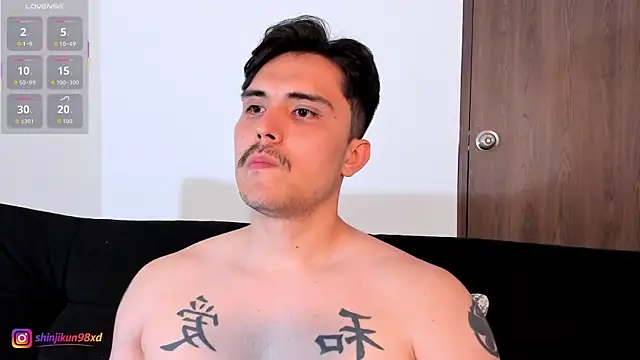 jasonxd9898 online show from April 16, 2:12 am