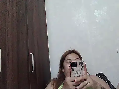 mimi15 online show from June 26, 9:04 am