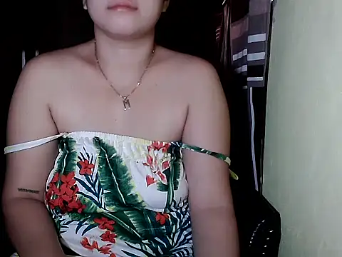 mimi15 online show from February 22, 11:06 pm