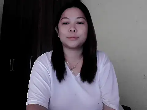 mimi15 online show from April 9, 10:27 pm