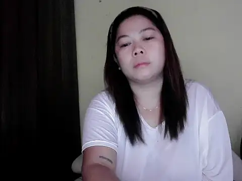 mimi15 online show from May 10, 11:17 pm