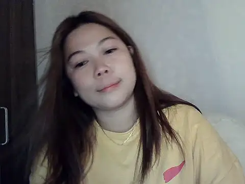 mimi15 online show from July 18, 11:46 pm