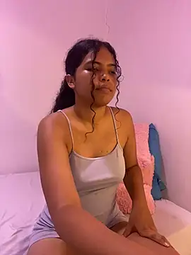 ms ivanna online show from July 10, 9:15 pm
