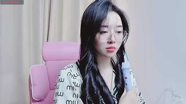 Miu-999 online show from March 31, 2:02 am