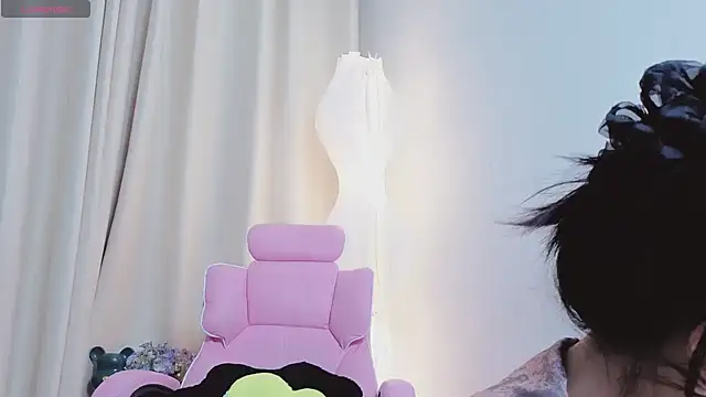 Miu-999 online show from April 9, 2:02 am