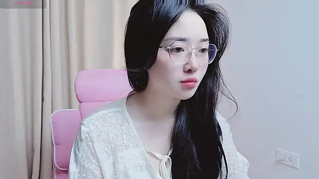 Miu-999 online show from March 12, 4:40 am