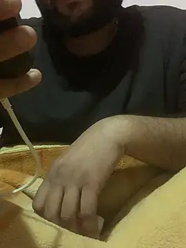 amitsharma7868 online show from February 9, 4:16 pm