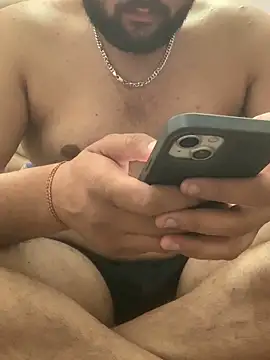 amitsharma7868 online show from March 4, 4:37 pm