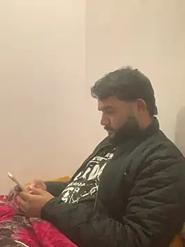 amitsharma7868 online show from January 17, 4:10 pm