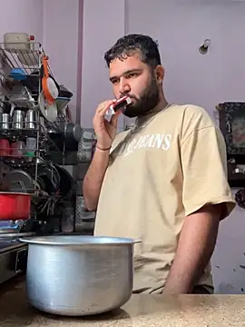 amitsharma7868 online show from February 9, 2:42 am