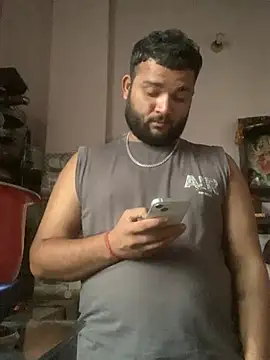 Snapshot of amitsharma7868 chatting on July 12, 3:18 am amitsharma7868 online show from July 12, 3:18 am