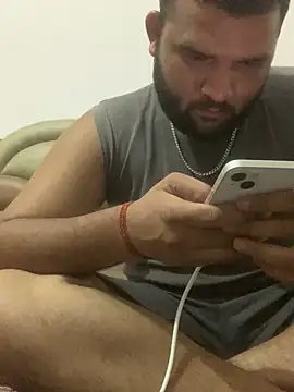 Snapshot of amitsharma7868 chatting on July 12, 4:08 pm amitsharma7868 online show from July 12, 4:08 pm