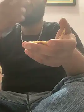 amitsharma7868 online show from April 7, 8:49 am