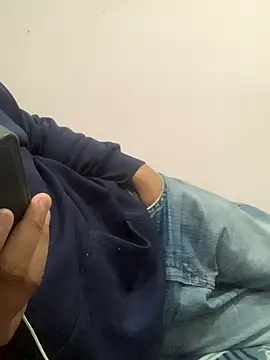 amitsharma7868 online show from December 4, 4:50 pm