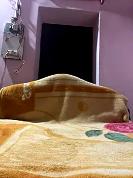 amitsharma7868 online show from November 12, 3:38 pm